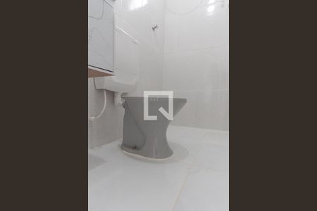 Banheiro de kitnet/studio para alugar com 1 quarto, 12m² em Jardim Japao, São Paulo