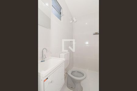 Banheiro de kitnet/studio para alugar com 1 quarto, 15m² em Jardim Japao, São Paulo