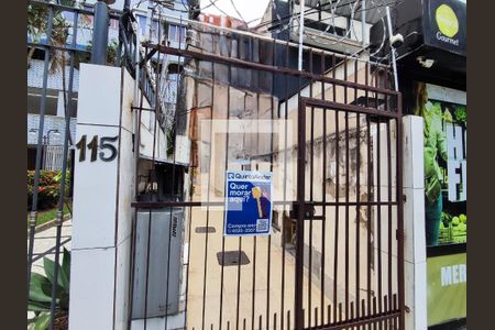 Apartamento à venda com 99m², 4 quartos e sem vagaFachada