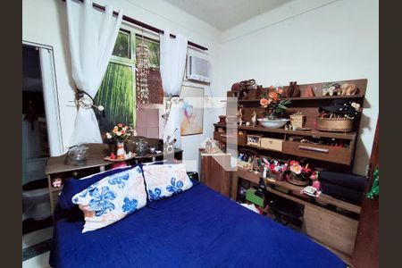 Apartamento à venda com 99m², 4 quartos e sem vagaSuíte 