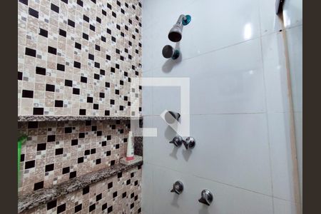 Apartamento à venda com 99m², 4 quartos e sem vagaBanheiro da Suíte