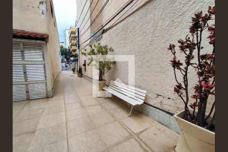 Apartamento à venda com 99m², 4 quartos e sem vagaÁrea comum