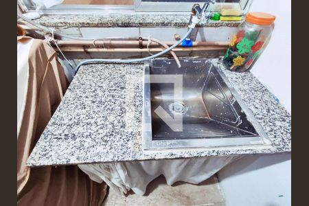 Apartamento à venda com 99m², 4 quartos e sem vagaÁrea de Serviço