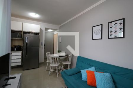 Sala de apartamento à venda com 2 quartos, 40m² em Vila Curuçá, Santo André