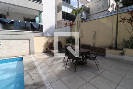 Apartamento para alugar com 87m², 2 quartos e 2 vagasÁrea comum - Piscina