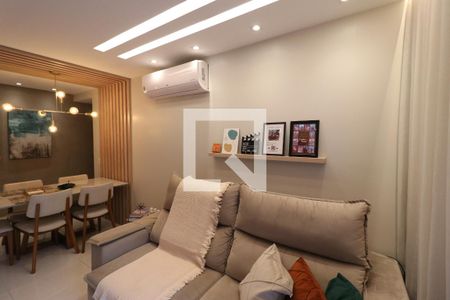 Sala de apartamento para alugar com 2 quartos, 87m² em Jardim Guanabara, Rio de Janeiro