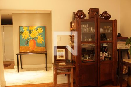 Apartamento para alugar com 131m², 1 quarto e 1 vagaEntrada das Salas