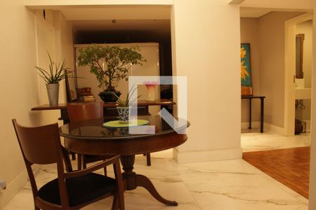 Apartamento para alugar com 131m², 1 quarto e 1 vagaSala de Jantar