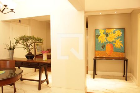 Entrada Social  de apartamento para alugar com 1 quarto, 131m² em Paraíso, São Paulo