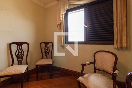 Apartamento à venda com 145m², 5 quartos e 3 vagasQuarto 1