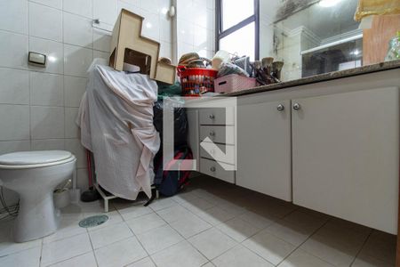 Apartamento à venda com 145m², 5 quartos e 3 vagasBanheiro da Suíte 1