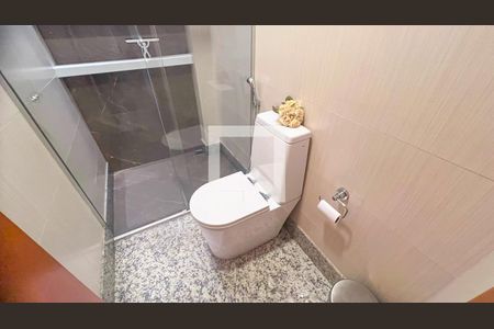 Apartamento à venda com 147m², 4 quartos e 4 vagasBanheiro Banheiro 