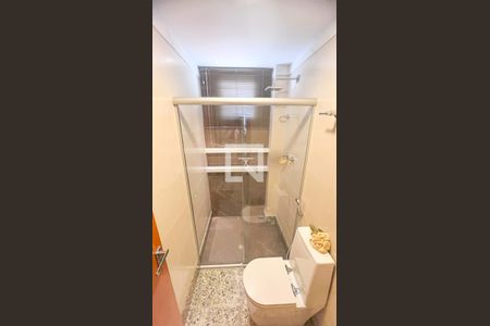 Apartamento à venda com 147m², 4 quartos e 4 vagasBanheiro 