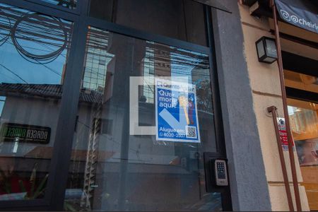 Apartamento para alugar com 79m², 2 quartos e sem vagaPlaca instalada