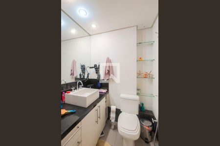 Apartamento para alugar com 79m², 2 quartos e sem vagaBanheiro