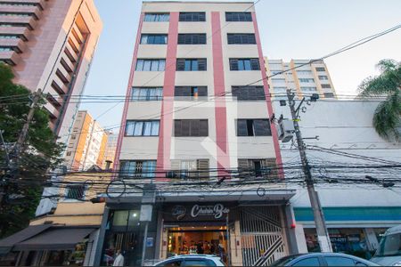 Apartamento para alugar com 79m², 2 quartos e sem vagaFachada