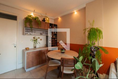 Apartamento para alugar com 79m², 2 quartos e sem vagaSala