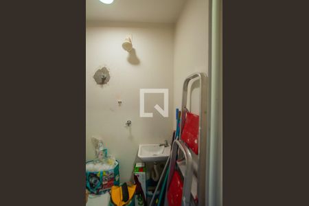 Apartamento para alugar com 79m², 2 quartos e sem vagaBanheiro de serviço