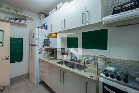 Apartamento para alugar com 79m², 2 quartos e sem vagaCozinha