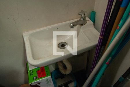 Apartamento para alugar com 79m², 2 quartos e sem vagaBanheiro de serviço