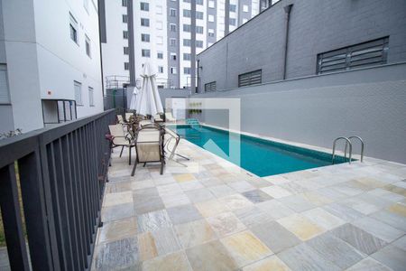 Apartamento para alugar com 42m², 2 quartos e sem vagaÁrea comum - Piscina