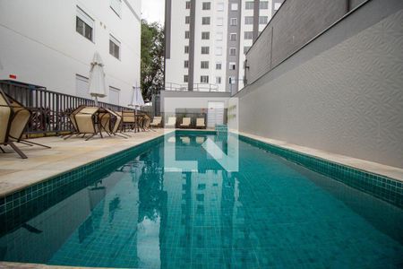 Apartamento para alugar com 42m², 2 quartos e sem vagaÁrea comum - Piscina