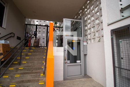 Apartamento para alugar com 42m², 2 quartos e sem vagaPortaria e Elevador para Cadeirantes