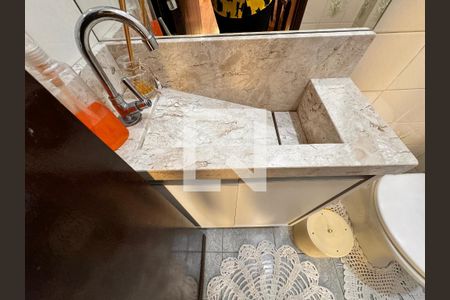 Casa à venda com 224m², 3 quartos e 2 vagasLavabo