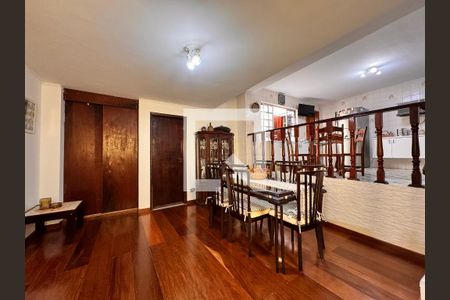 Casa à venda com 224m², 3 quartos e 2 vagasSala de Jantar