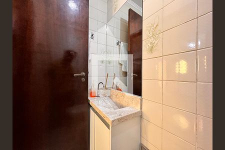 Casa à venda com 224m², 3 quartos e 2 vagasLavabo