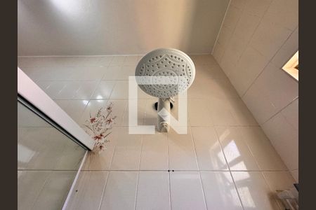 Casa à venda com 224m², 3 quartos e 2 vagasBanheiro da suíte 