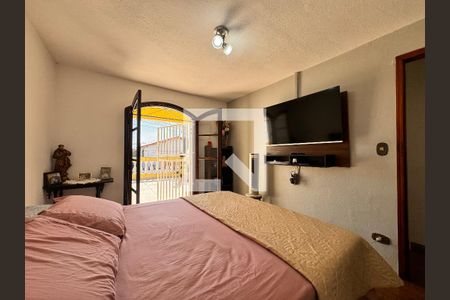 Casa à venda com 224m², 3 quartos e 2 vagasSuite