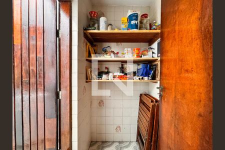 Casa à venda com 224m², 3 quartos e 2 vagasDeposito