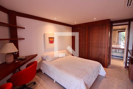 Apartamento para alugar com 54m², 1 quarto e 1 vagaSuíte