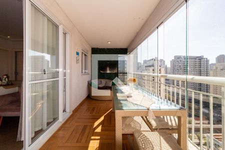 Varanda de apartamento à venda com 3 quartos, 112m² em Vila Regente Feijó, São Paulo