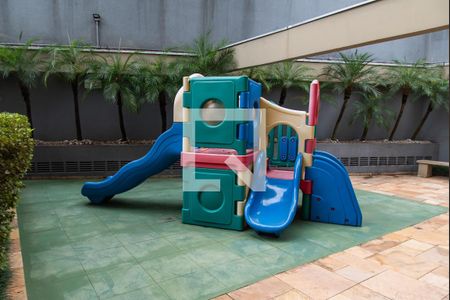 Apartamento à venda com 73m², 3 quartos e 2 vagas Apartamento à venda com 73m², 3 quartos e 2 vagasPlayground