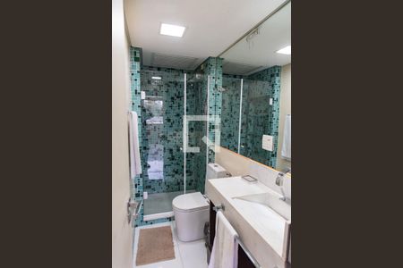 Apartamento à venda com 73m², 3 quartos e 2 vagas Apartamento à venda com 73m², 3 quartos e 2 vagasBanheiro