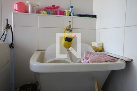 Apartamento à venda com 70m², 3 quartos e 1 vagaÁrea de Serviço
