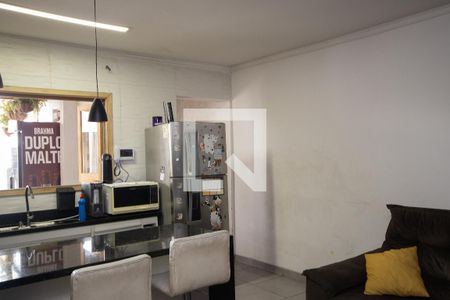 Sala e Cozinha de casa à venda com 3 quartos, 178m² em Parque Edu Chaves, São Paulo