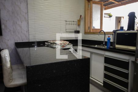 Sala e Cozinha de casa à venda com 3 quartos, 178m² em Parque Edu Chaves, São Paulo