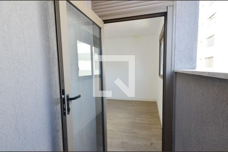 Apartamento para alugar com 160m², 3 quartos e 2 vagas Apartamento para alugar com 160m², 3 quartos e 2 vagasVaranda