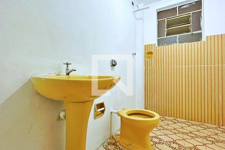 Banheiro de casa para alugar com 1 quarto, 50m² em Parque Continental I, Guarulhos