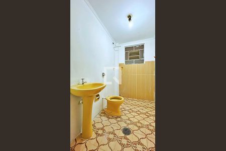 Banheiro de casa para alugar com 1 quarto, 50m² em Parque Continental I, Guarulhos