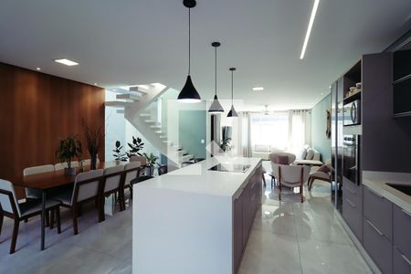 Sala/cozinha de casa à venda com 3 quartos, 180m² em Sacomã, São Paulo