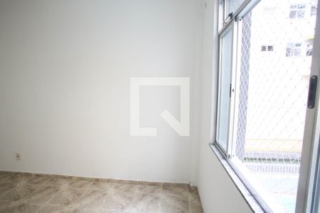 Sala de apartamento para alugar com 3 quartos, 67m² em Pechincha, Rio de Janeiro