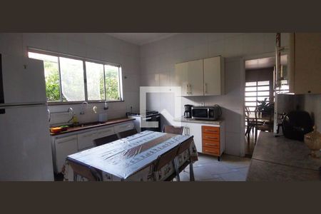 Foto 06 de casa à venda com 2 quartos, 128m² em Cambuci, São Paulo