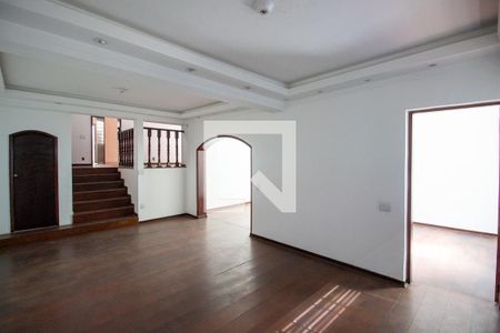 Sala de casa para alugar com 3 quartos, 250m² em Itaim Paulista, São Paulo