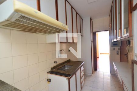 Apartamento à venda com 95m², 3 quartos e 2 vagas Apartamento à venda com 95m², 3 quartos e 2 vagasCozinha