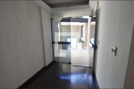 Apartamento à venda com 95m², 3 quartos e 2 vagas Apartamento à venda com 95m², 3 quartos e 2 vagasÁrea comum