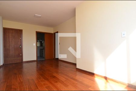 Sala  de apartamento à venda com 3 quartos, 95m² em Serra, Belo Horizonte